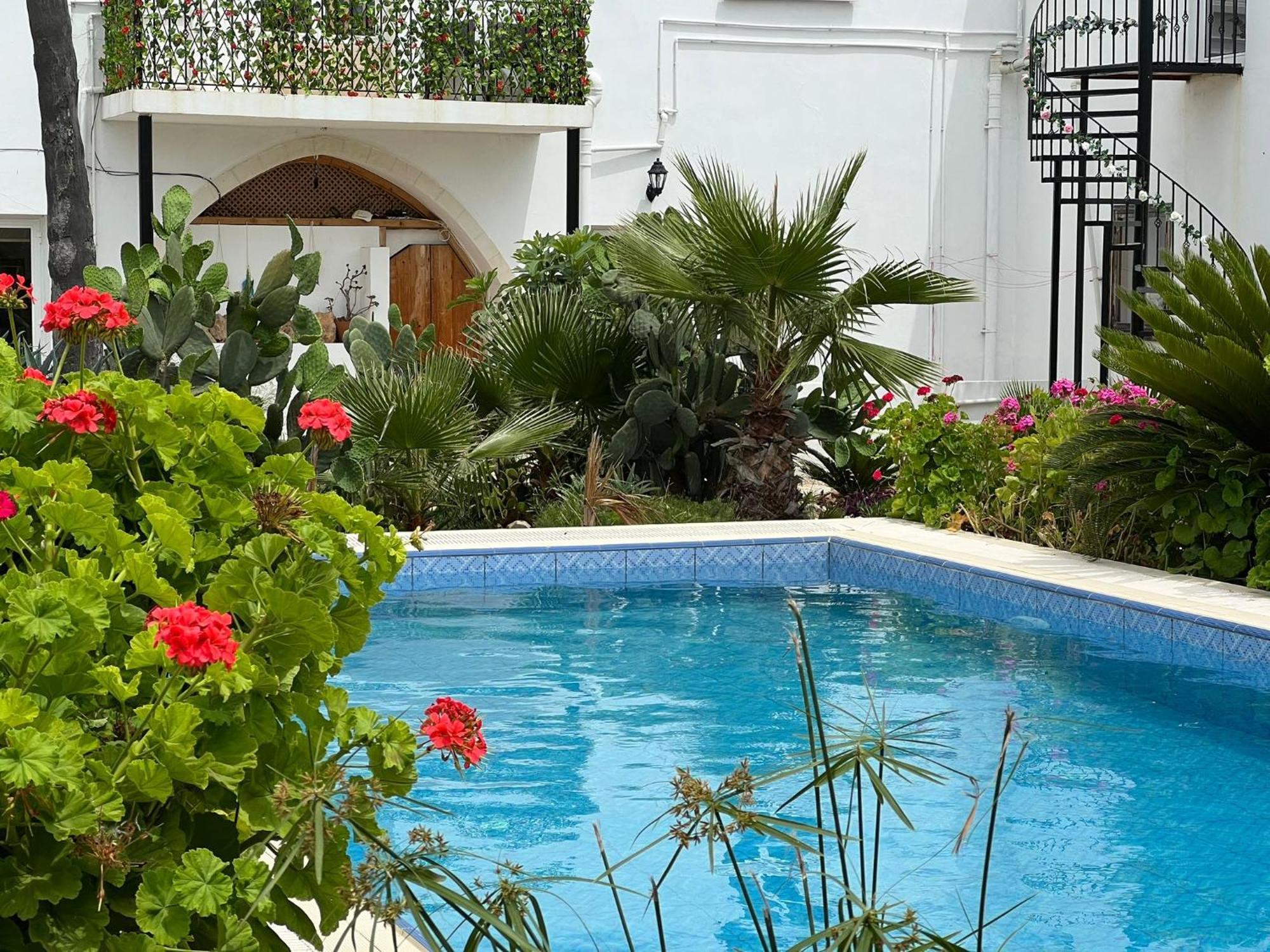 Hera Palace Boutique Otel Yialousa Exterior photo